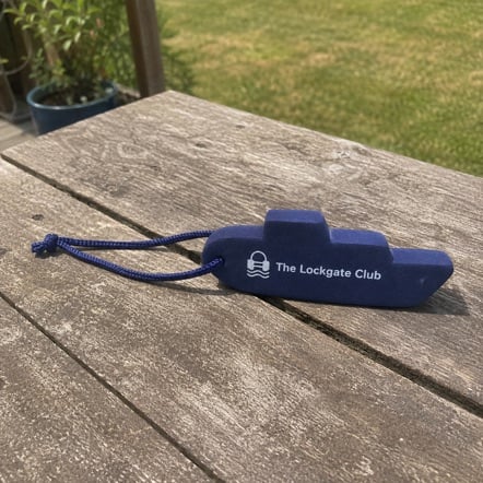 Promotional custom floating keychains with company logo